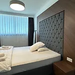 Grand Sapphire Luxury Residences 4 By Myguest Cyprus דירה
