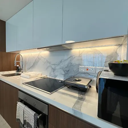 Grand Sapphire Luxury Residences 4 By Myguest Cyprus Apartament *