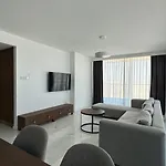 Grand Sapphire Luxury Residences 4 By Myguest Cyprus דירה *