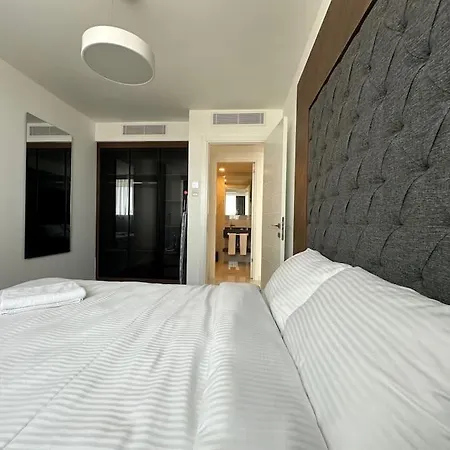 Grand Sapphire Luxury By Myguest Cyprus *