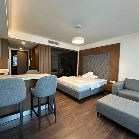 Grand Sapphire Luxury Residences 4 By Myguest Cyprus Lägenhet *