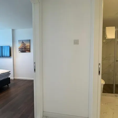 Апартаменты Grand Sapphire Luxury By Myguest Cyprus