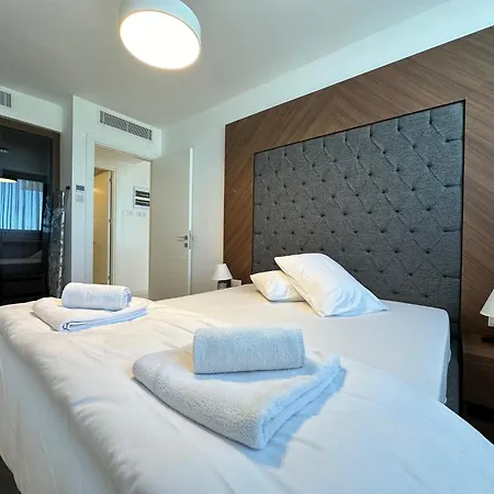 Grand Sapphire Luxury By Myguest Cyprus Apartment