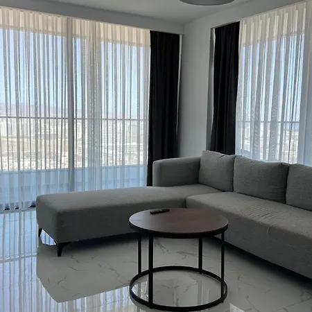 Grand Sapphire Luxury Residences 4 By Myguest Cyprus 公寓