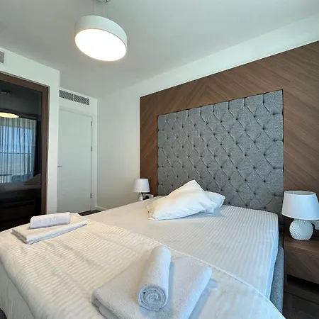 Lägenhet Grand Sapphire Luxury Residences 4 By Myguest Cyprus *