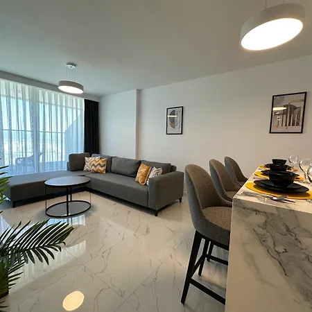 Grand Sapphire Luxury Residences 4 By Myguest Cyprus *