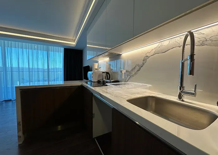 Grand Sapphire Luxury Residences 4 By Myguest Cyprus