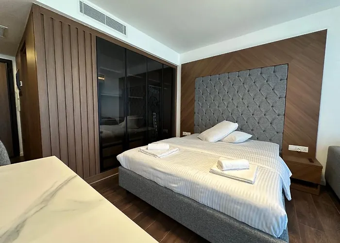 Grand Sapphire Luxury Residences 4 By Myguest Cyprus Appartamento