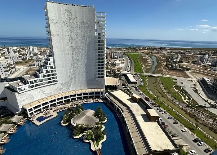 Grand Sapphire Luxury Residences 4 By Myguest Cyprus Appartamento