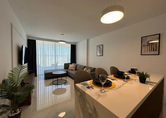 Grand Sapphire Luxury Residences 4 By Myguest Cyprus Appartamento *